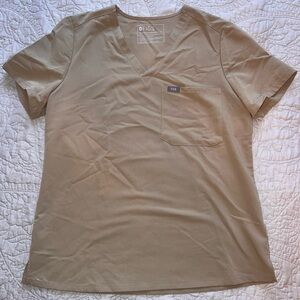 FIGS Women’s Sandstone Catarina One-Pocket Scrub Top; Size M
